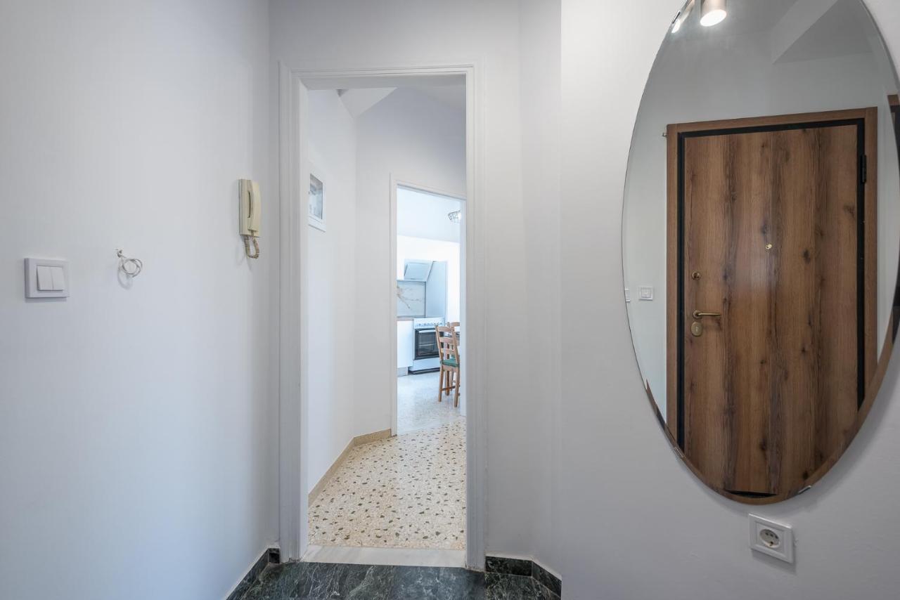 Stylish Luxury Apartment Near Acropolis At Syngrou-Fix Metro Station Афины Экстерьер фото
